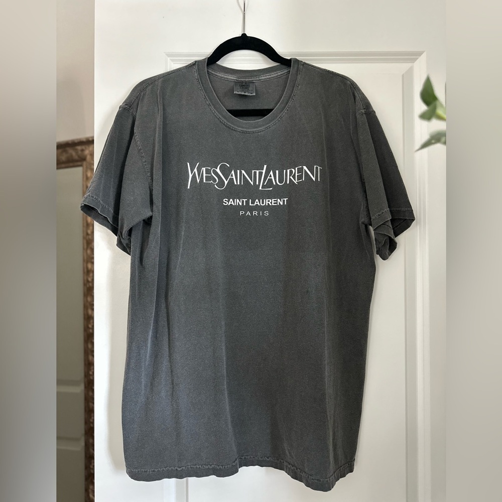 Yves Saint Laurent Gray Comfort Colors T-Shirt | L